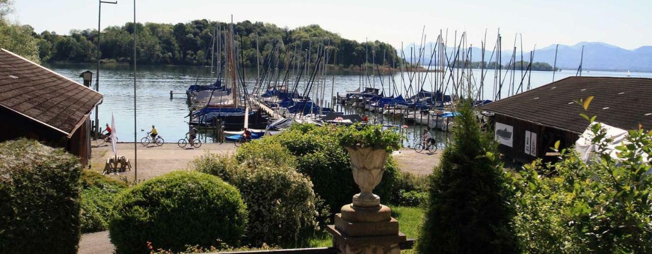 Ferienwohnungen Jell - Forg Breitbrunn am Chiemsee Exterior photo