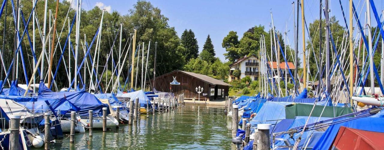 Ferienwohnungen Jell - Forg Breitbrunn am Chiemsee Exterior photo